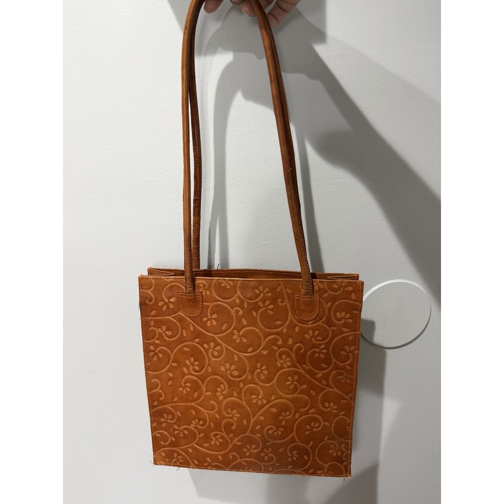 Cleo & Patek Paris Leather Shoulder Bag British Tan Clasp Closure Floral Embosse